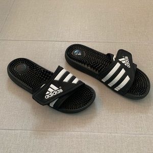 Adidas women’s slides